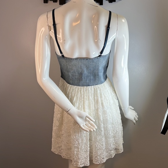 URBAN Outfitters Jean Corset Dress with Lace Skirt Size Medium Motel Rocks - Picture 7 of 14
